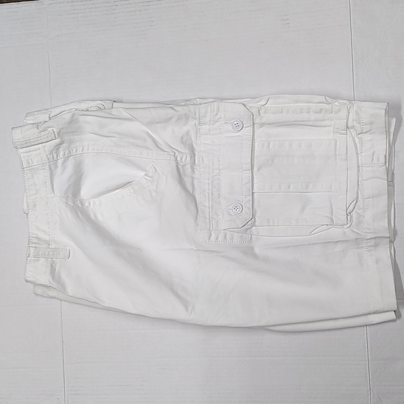 Men's Arizona White Cargo Shorts Waist 40 - Picture 2 of 4